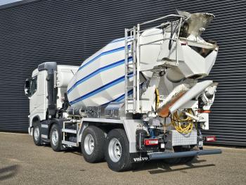 FH 540 8x4  / BOOGIE LIFT / 10m3 PUTZMEISTER - CONCRETE-MIXER / BETON-MISCHER